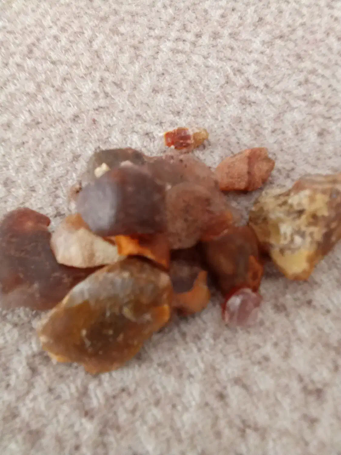 عقیق قرمز|جواهرات|اردبیل, |دیوار