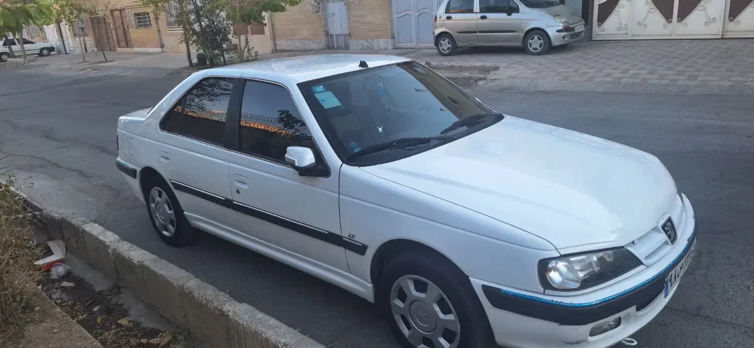 پژو پارس TU5 سفید مدل 1401|خودرو سواری و وانت|فولادشهر, B4|دیوار