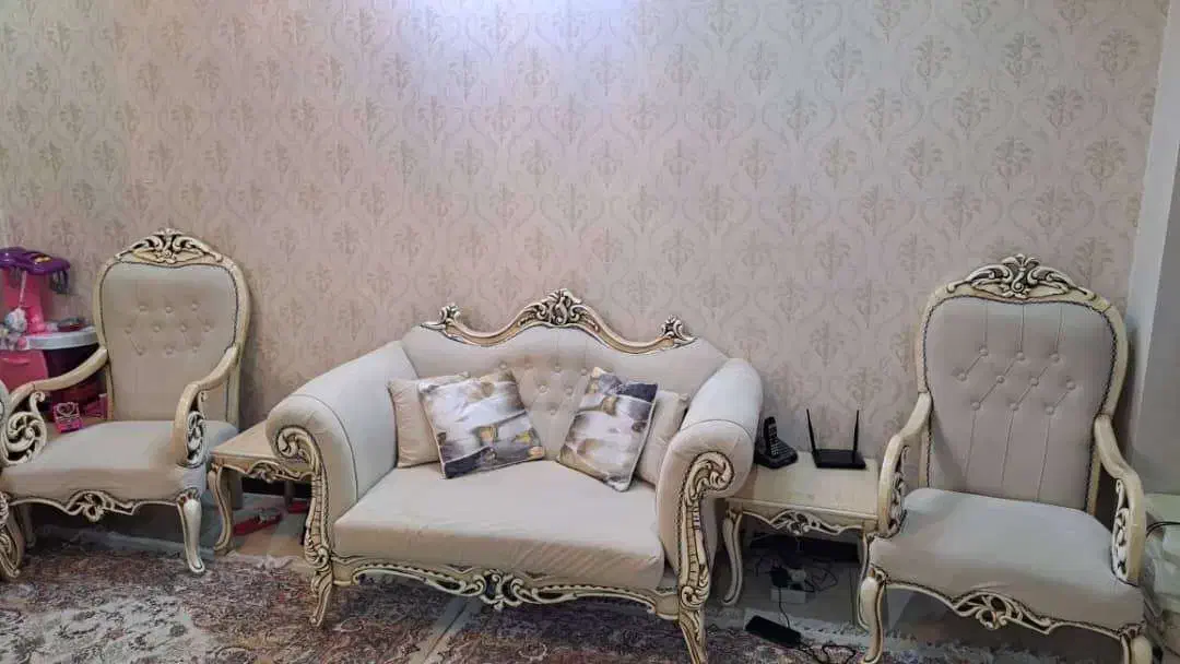 مبل۷نفره باسه عددجلومبلی شیک و تمیز|مبلمان خانگی و میز عسلی|تهران, جیحون|دیوار