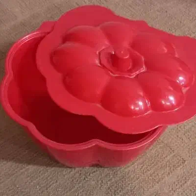 سطل زباله و جاکلیدی و گل مصنوعی|صنایع دستی و سایر لوازم تزئینی|گلپایگان, |دیوار