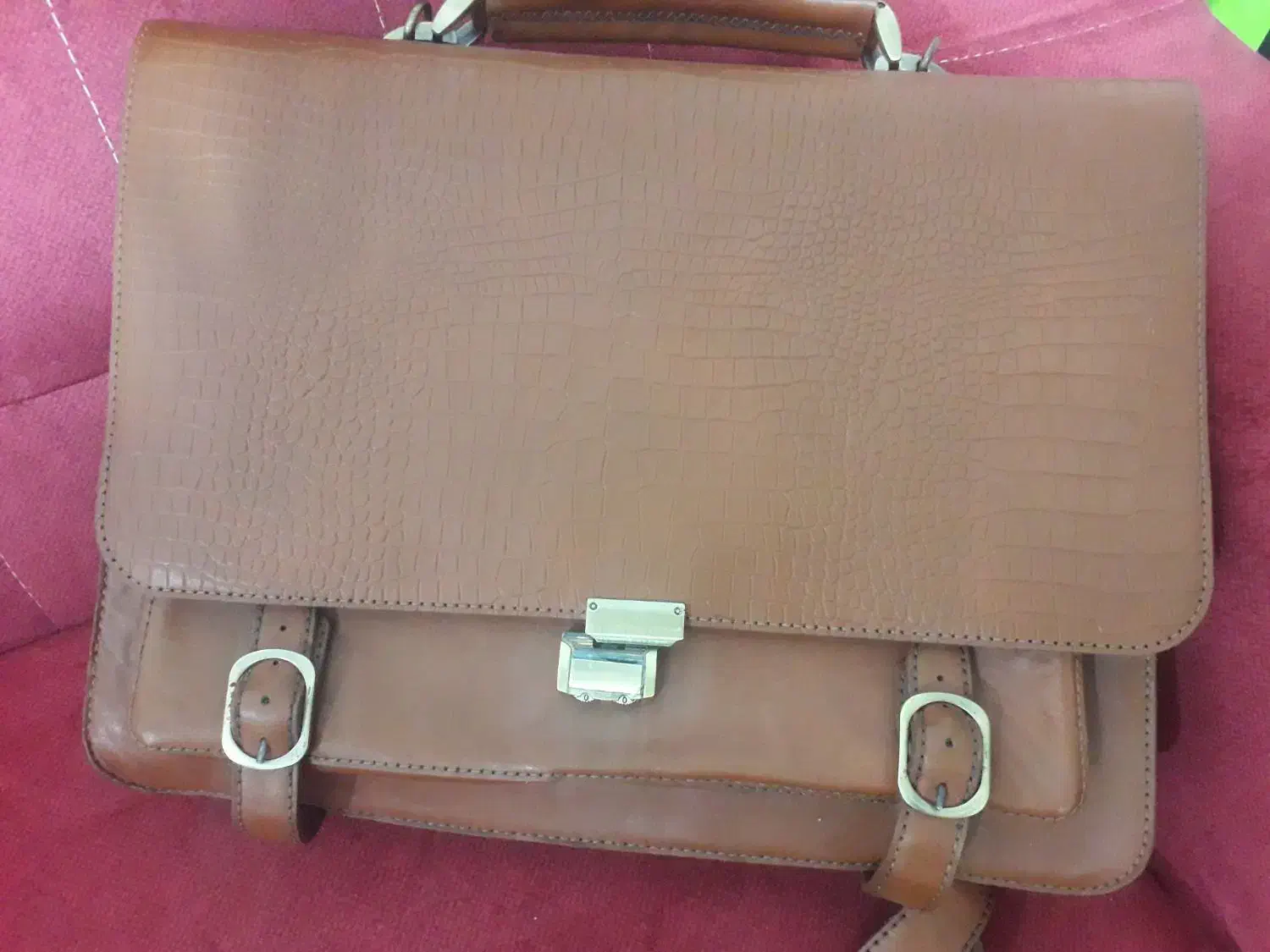 فروش کیف تموم چرم و استر طبیعی جا دار با ضمانت|کیف، کفش، کمربند|گرگان, |دیوار