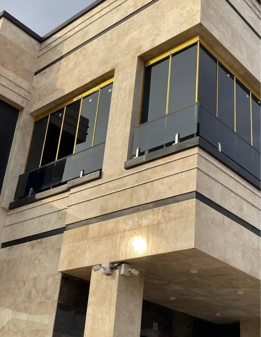 شیشه بالکنی پارتیشن سکوریت تضمینی|خدمات پیشه و مهارت|مشهد, شهرک صنعتی توس|دیوار