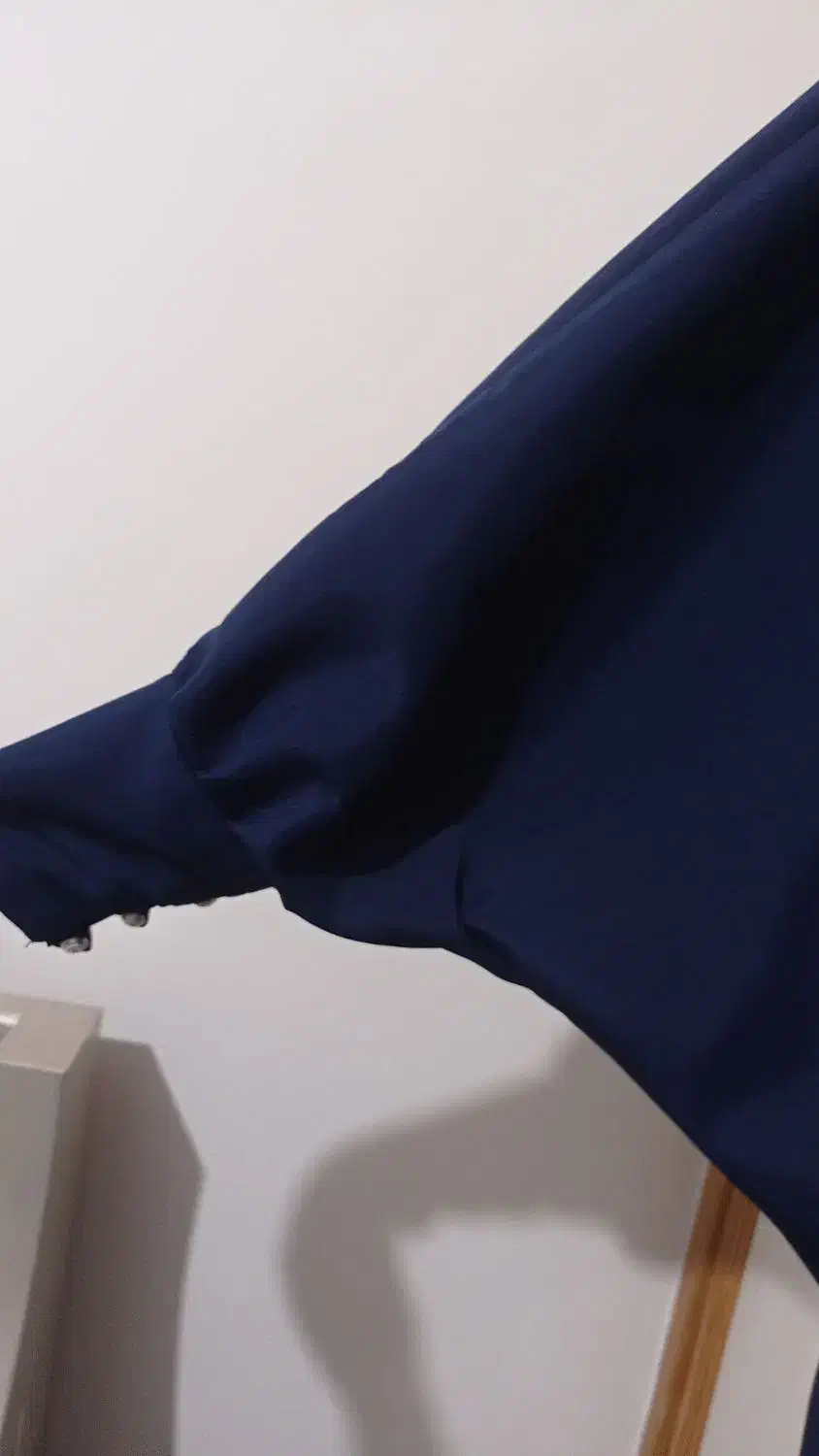 عبا|لباس|مشهد, شهید بصیر|دیوار