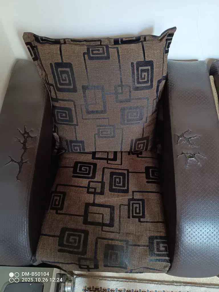 مبل راحتی|مبلمان خانگی و میز عسلی|بابلسر, |دیوار