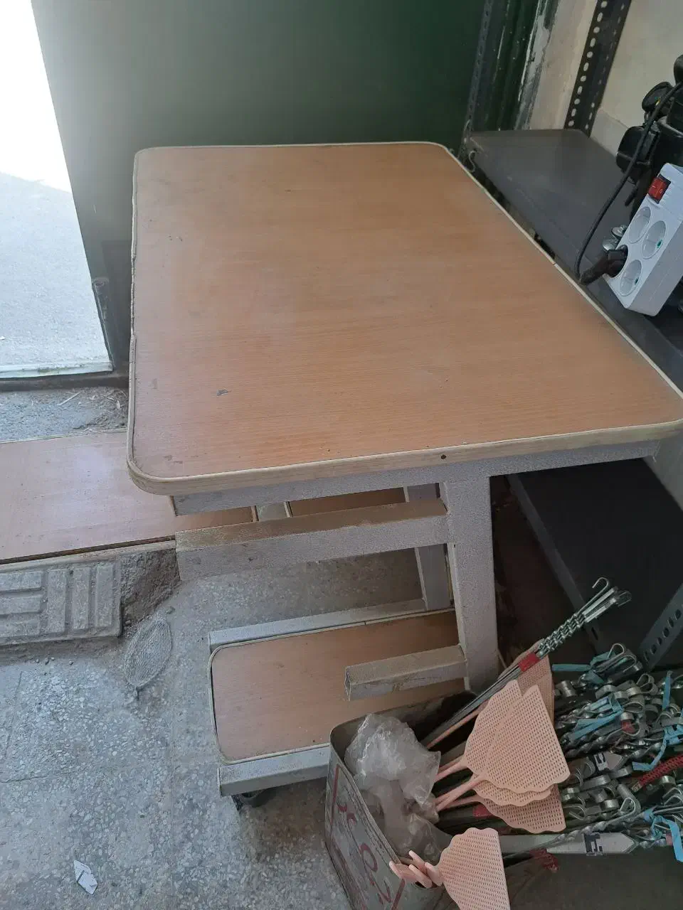 میز کامپیوتر|میز تحریر و کامپیوتر|اصفهان, دانشگاه اصفهان|دیوار