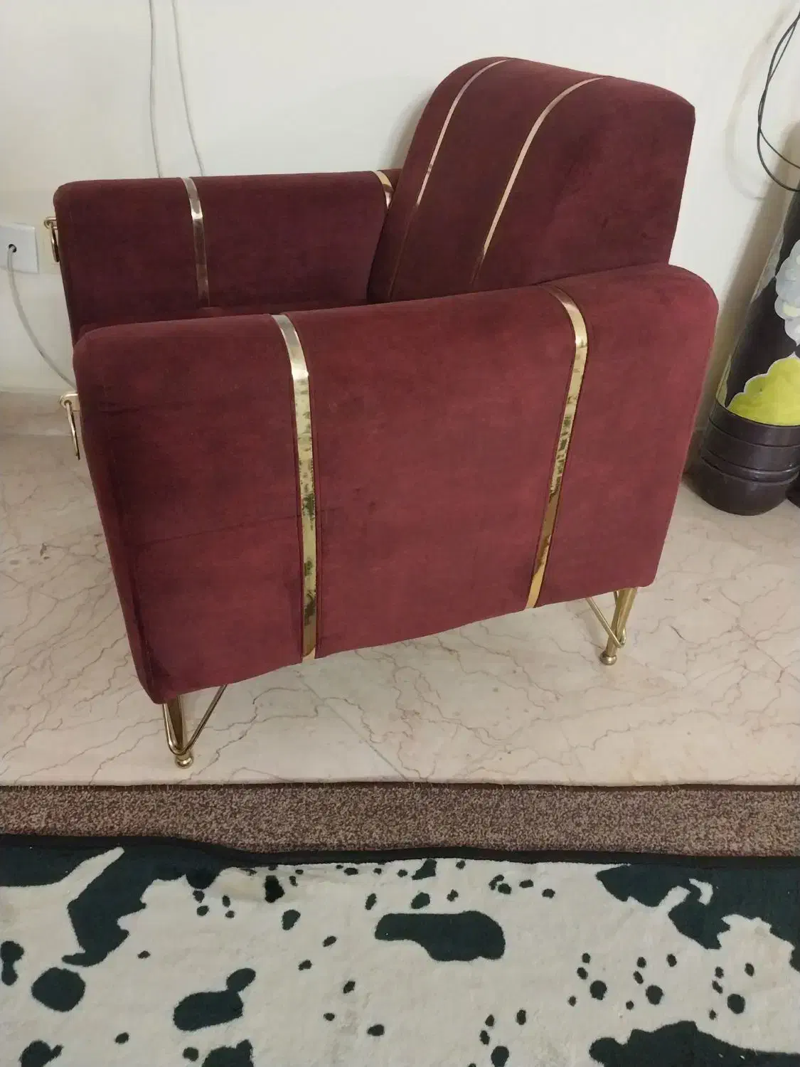 مبل یکنفره سالم|مبلمان خانگی و میز عسلی|تهران, حکیمیه|دیوار