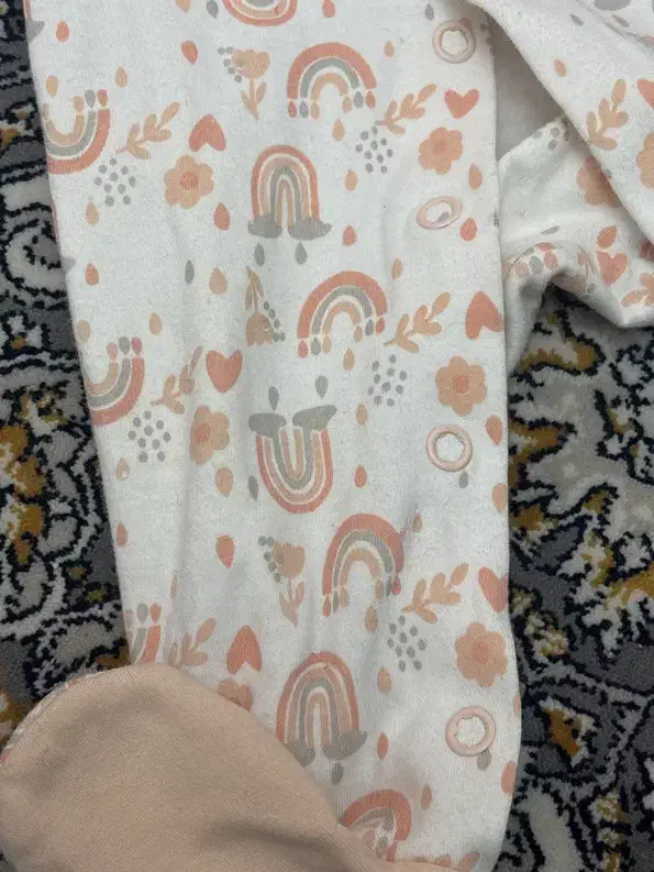 سرهم نوزاد|کفش و لباس بچه|سهند, |دیوار