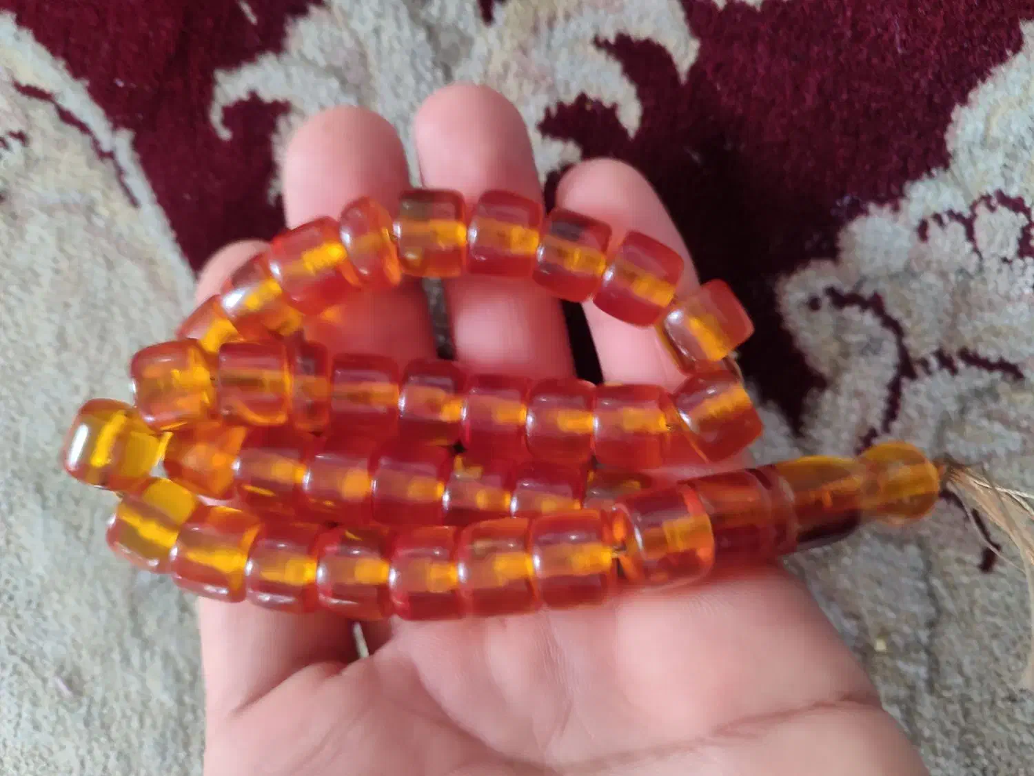 تسبیح سندروس عتیقه|کلکسیون اشیاء عتیقه|میبد, |دیوار