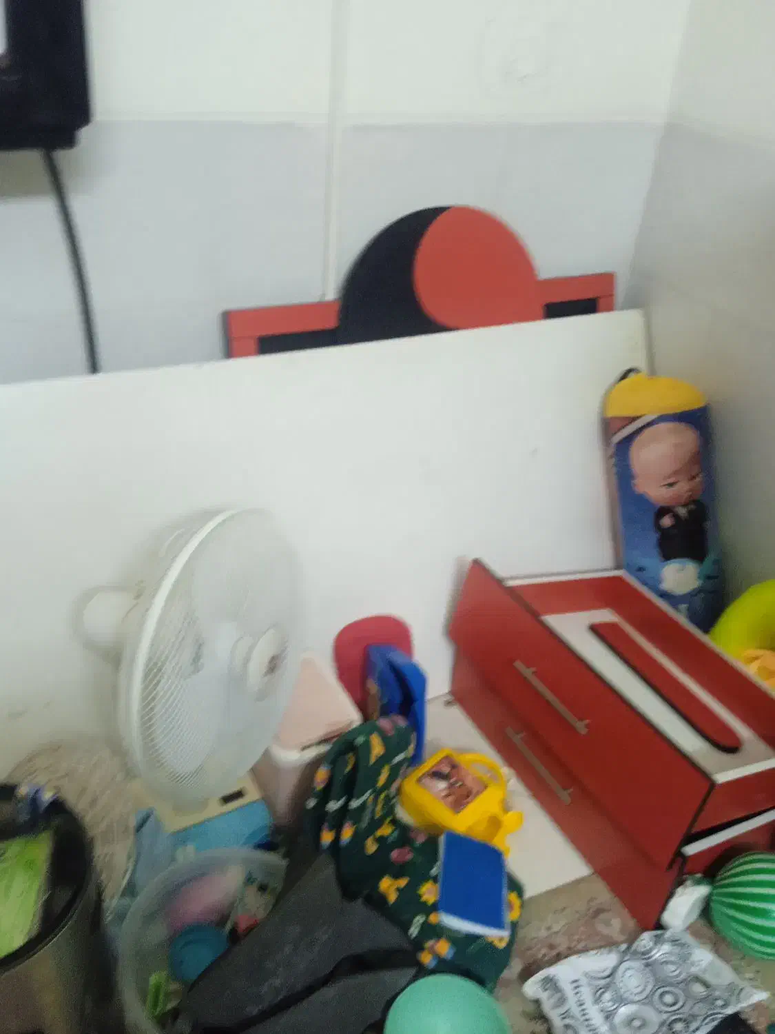 تختخواب نوجوان بدون تشک سالم|تخت و سرویس خواب|یزد, |دیوار