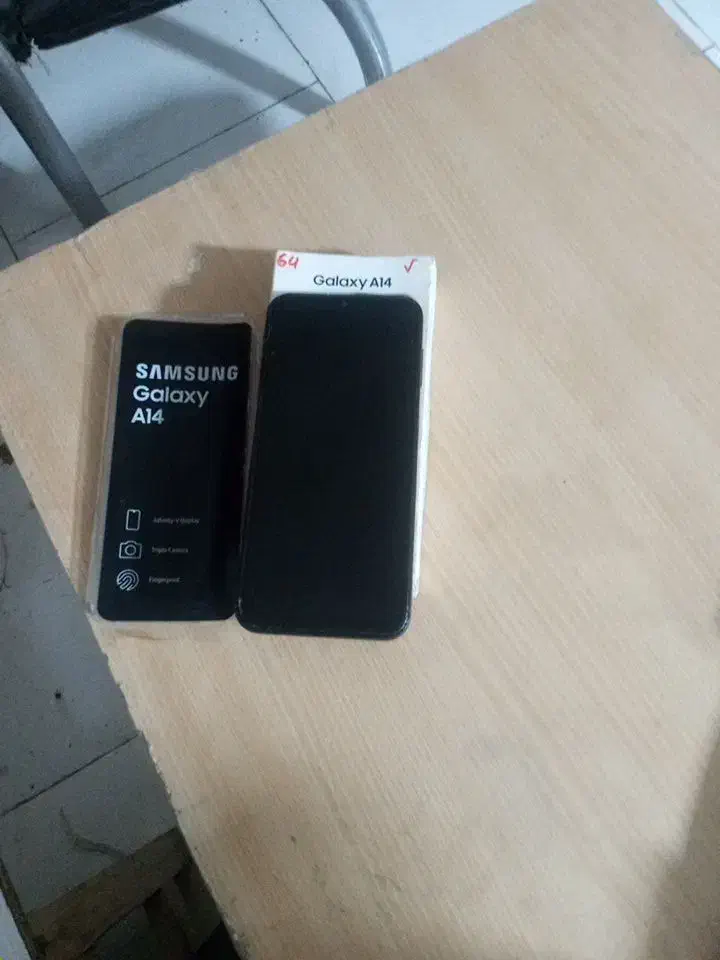 گوشی سامسونگA14نیازبه تعمیر|موبایل|فردیس, شهرک شهید حسینی|دیوار