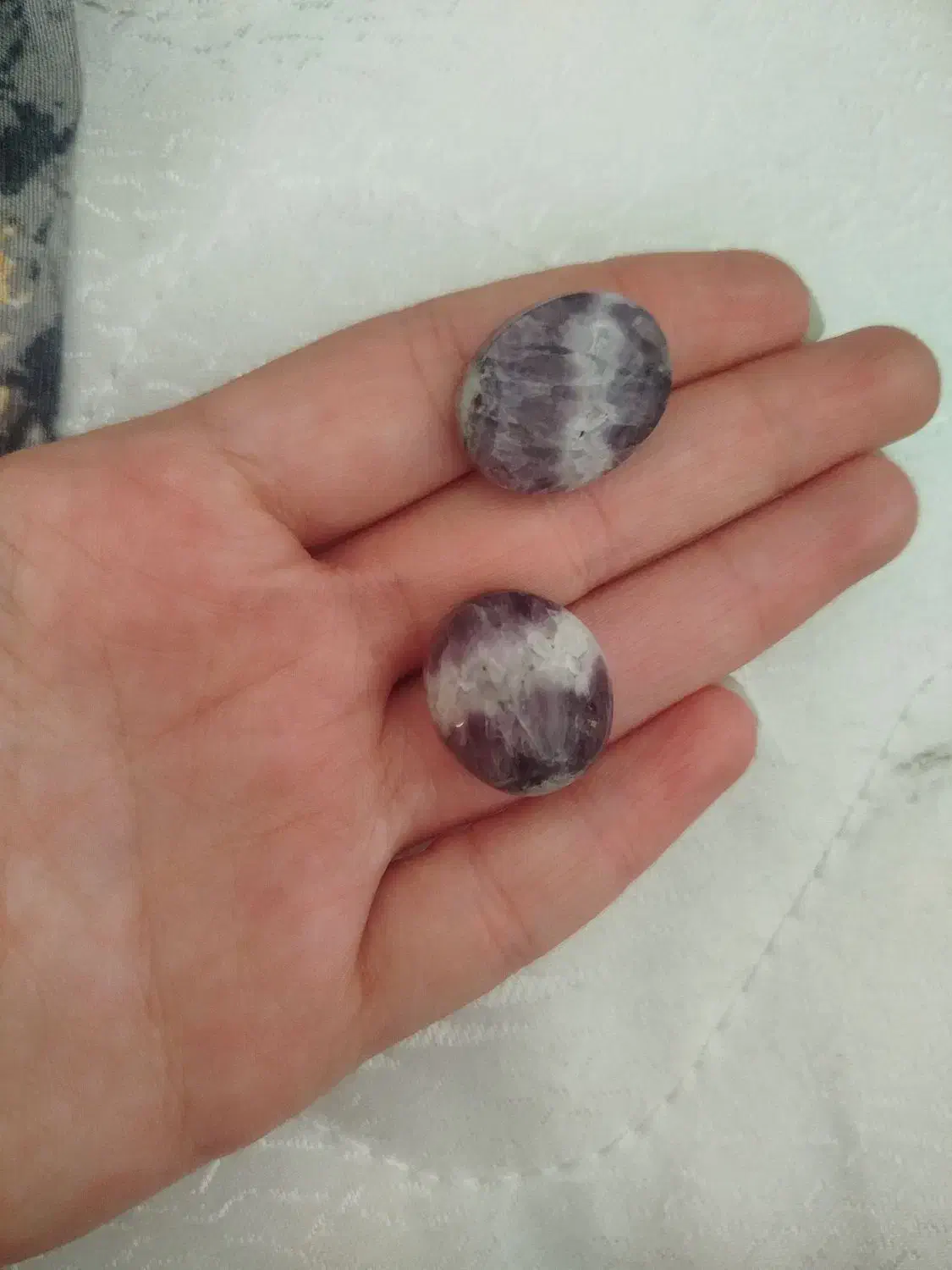 سنگ آماتیس|جواهرات|تربتحیدریه, آسایش|دیوار