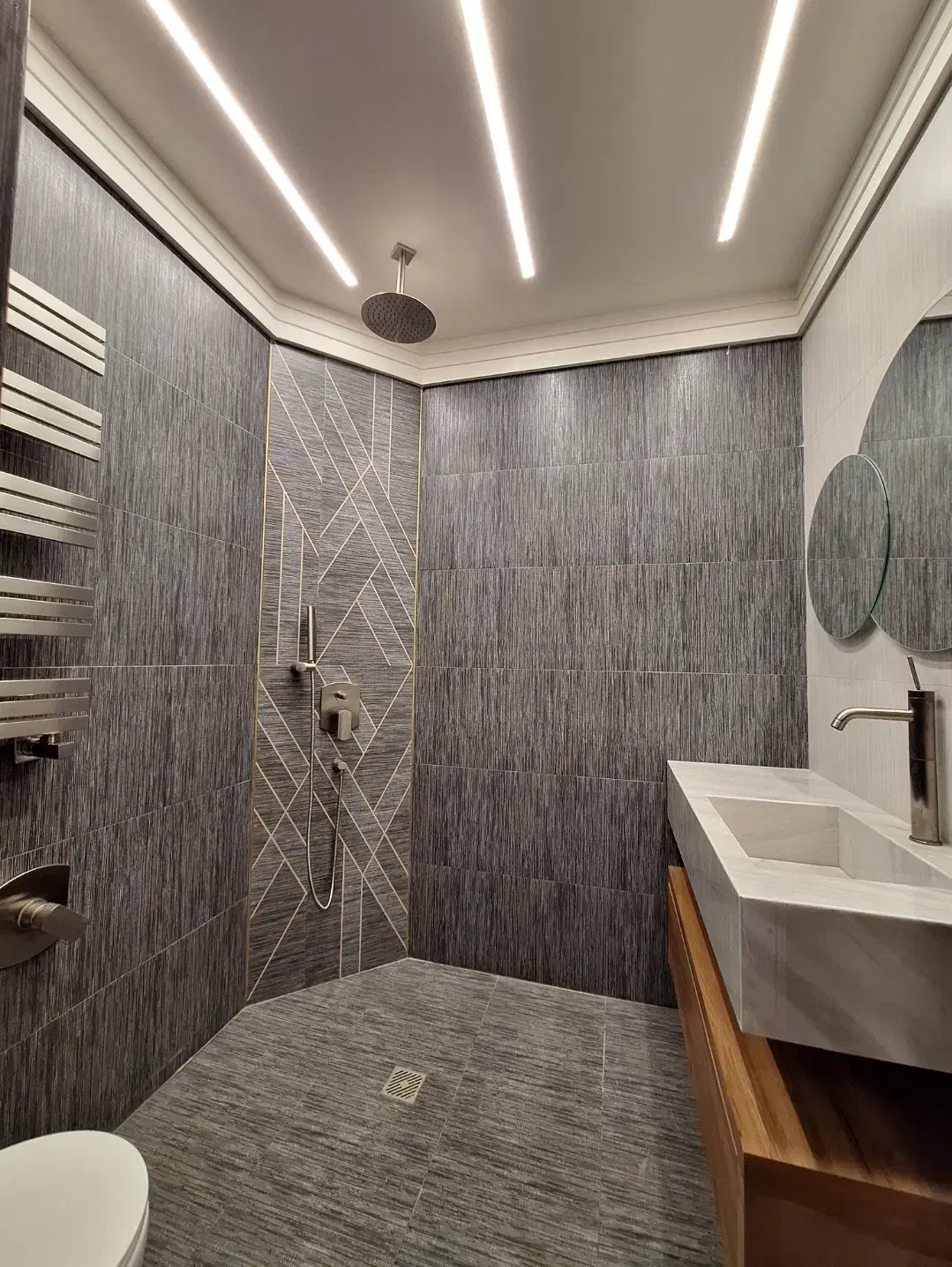 ۱۲۰متر ۲خواب پاسداران ۲ساله تک واحدی