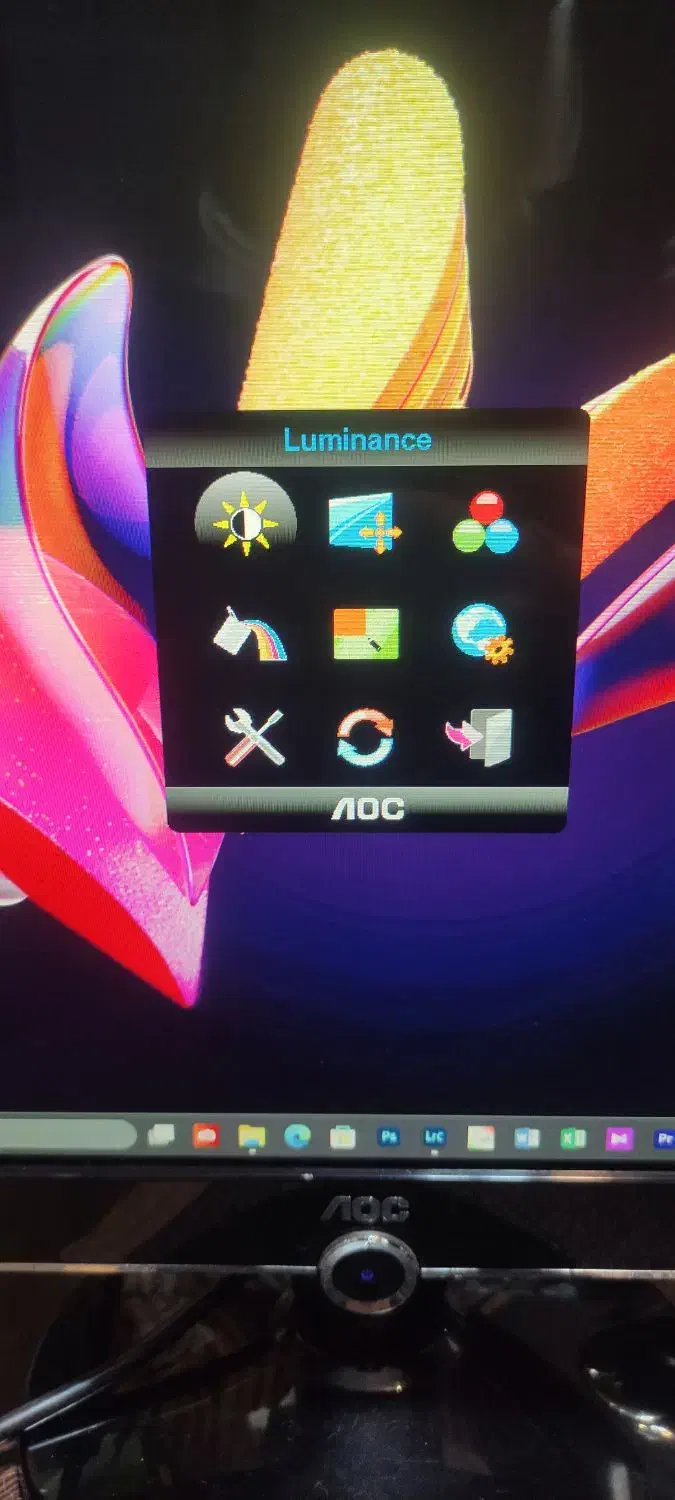 مانیتور LED  Samsung  و AOC|قطعات و لوازم جانبی رایانه|تهران, ده‌ونک|دیوار