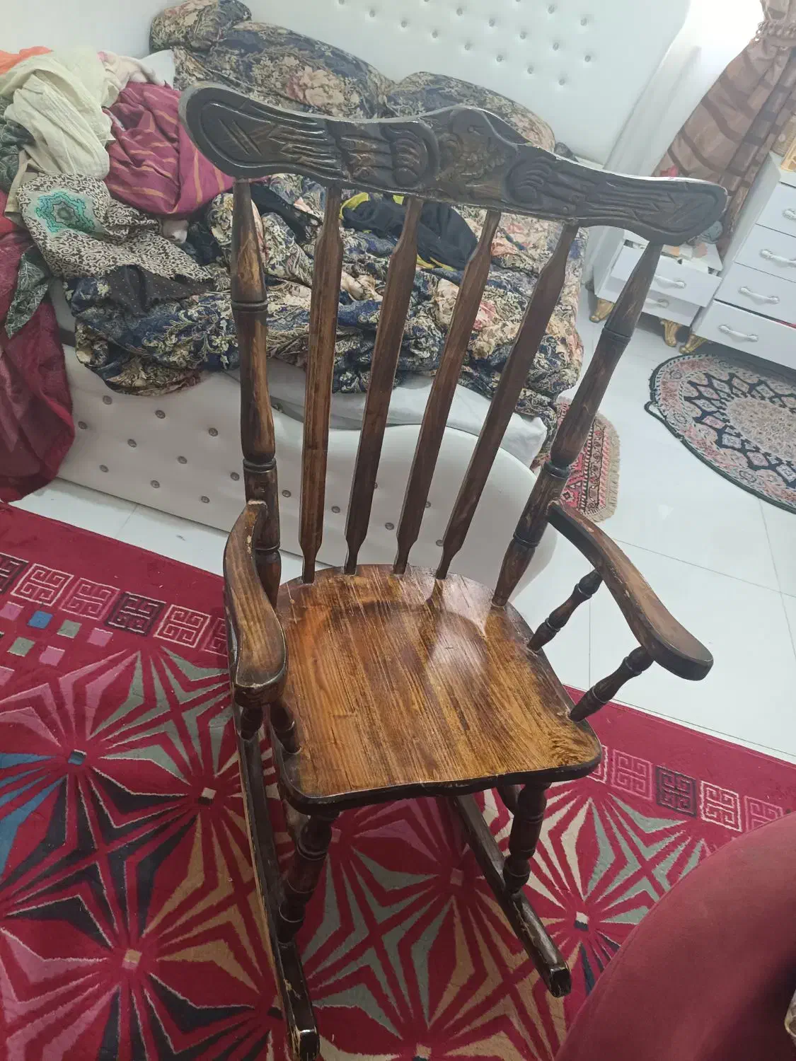 صندلی راک یا مادر بزرگ|صندلی و نیمکت|کرمانشاه, |دیوار