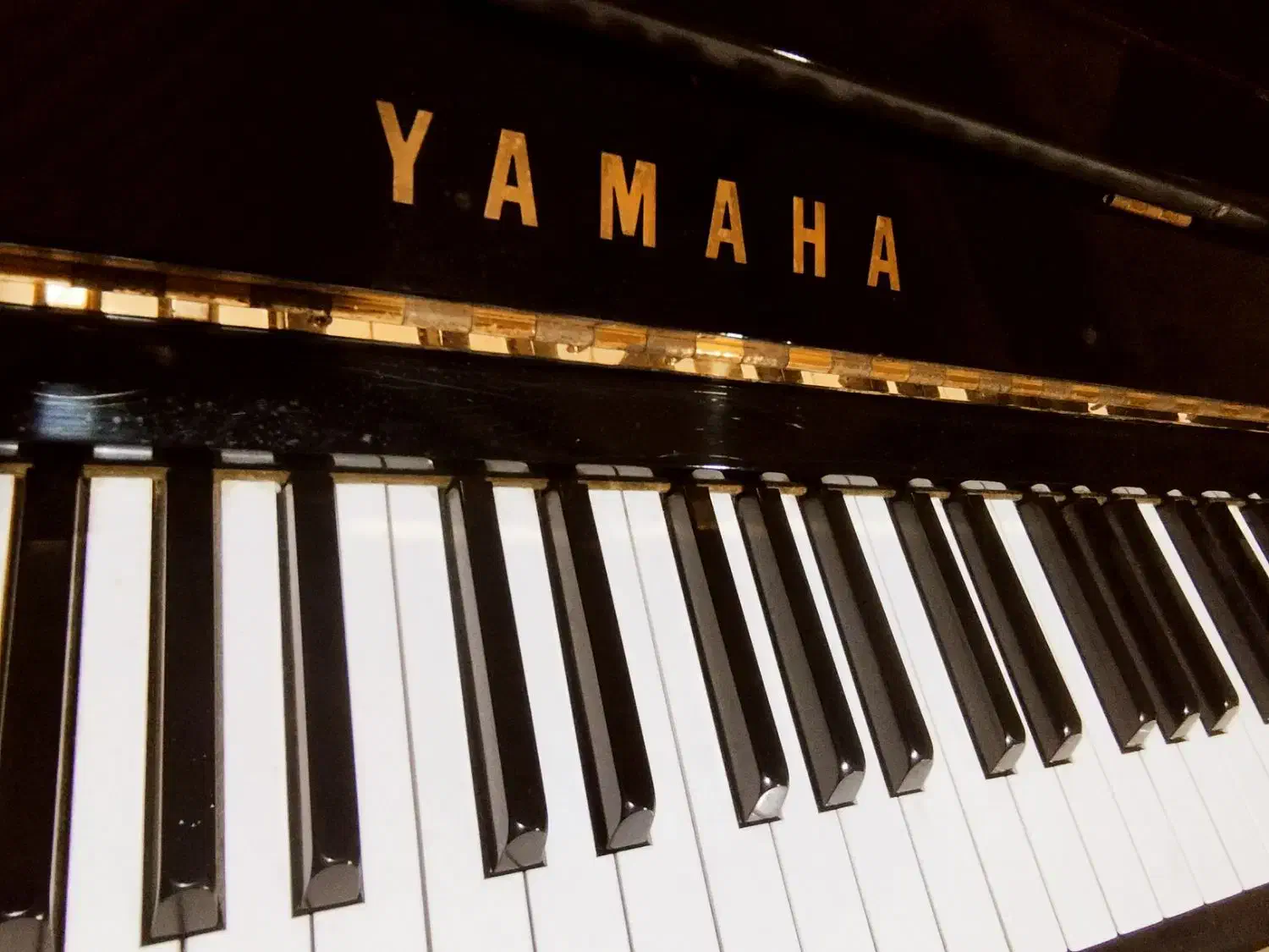 پیانو یاماها U3|پیانو، کیبورد، آکاردئون|تهران, فلسطین (میدان انقلاب)|دیوار