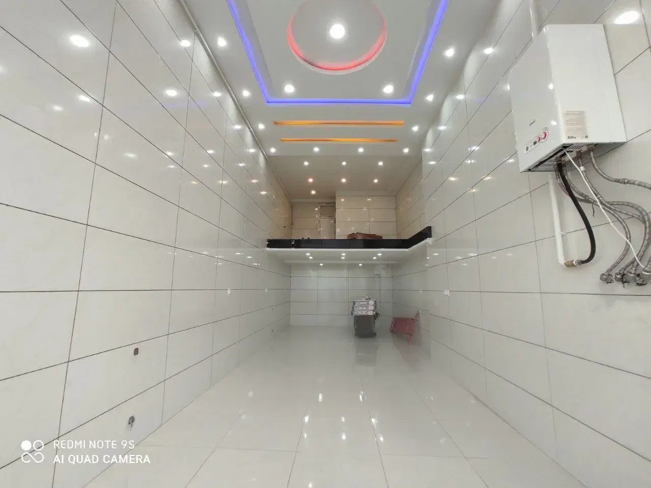 مغازه ابتدای خیابان اصلی دوشان|فروش مغازه و غرفه|سنندج, |دیوار