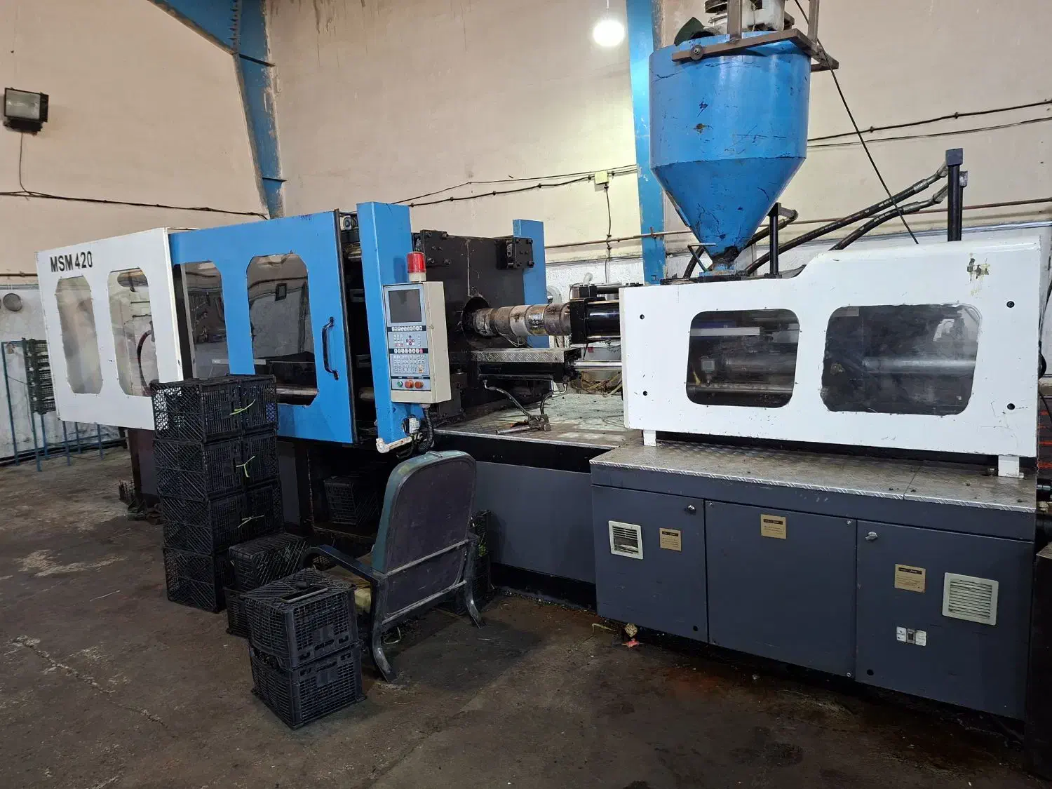 دستگاه تزریق پلاستیک ۴۲۰تن منصوریان|ماشینآلات صنعتی|تهران, اکباتان|دیوار