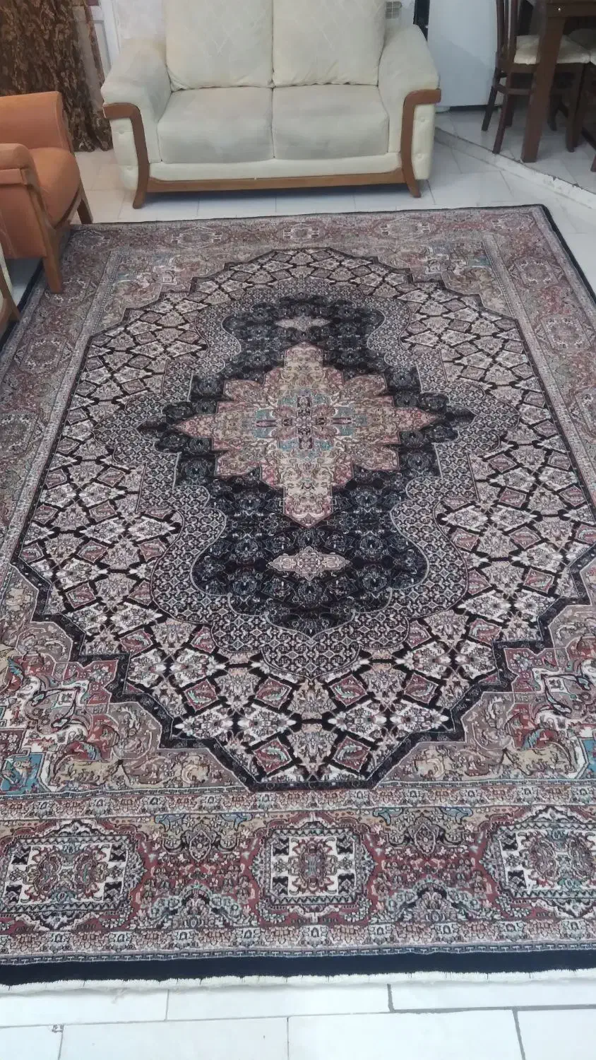 فرش مهاجران|فرش|مهاجران, |دیوار