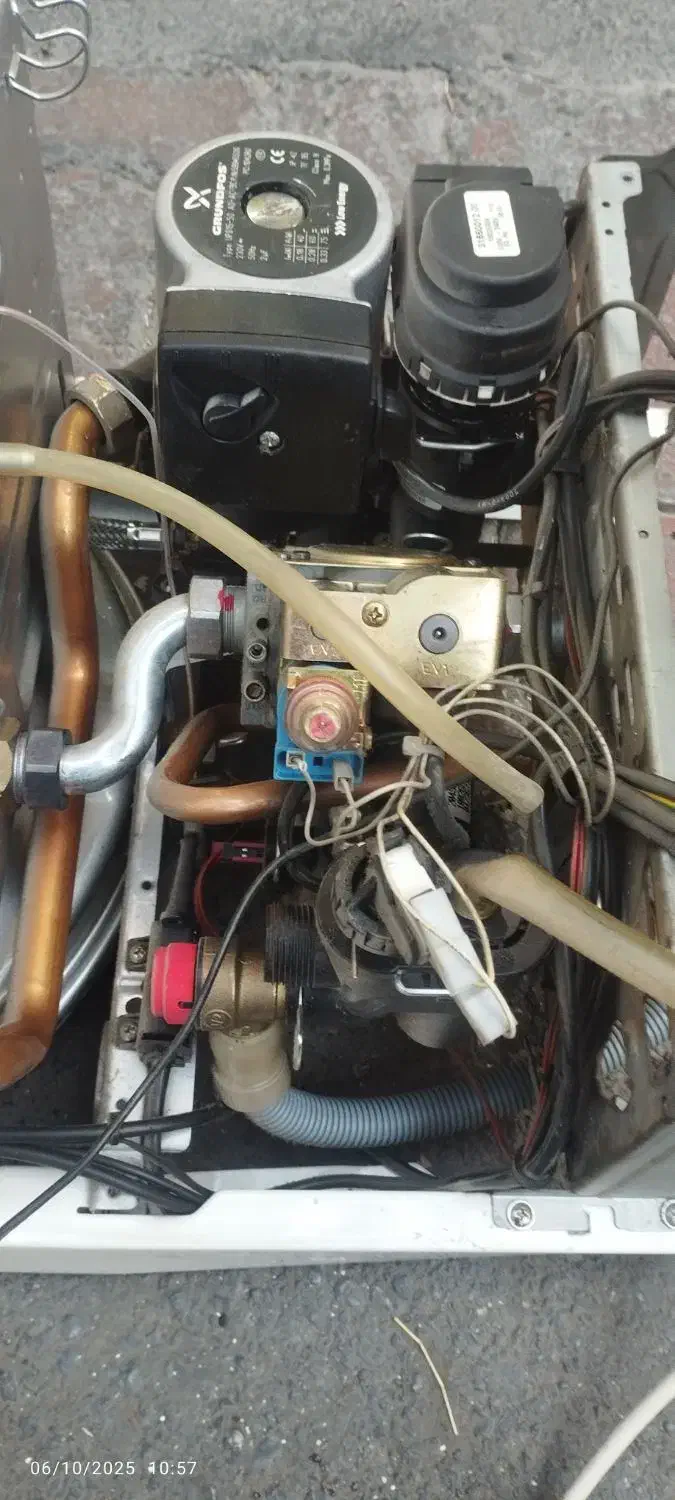 تعمیر پکیج و آبگرمکن و تعمیر برد  پکیج در منزل|خدمات پیشه و مهارت|تهران, خرمشهر|دیوار