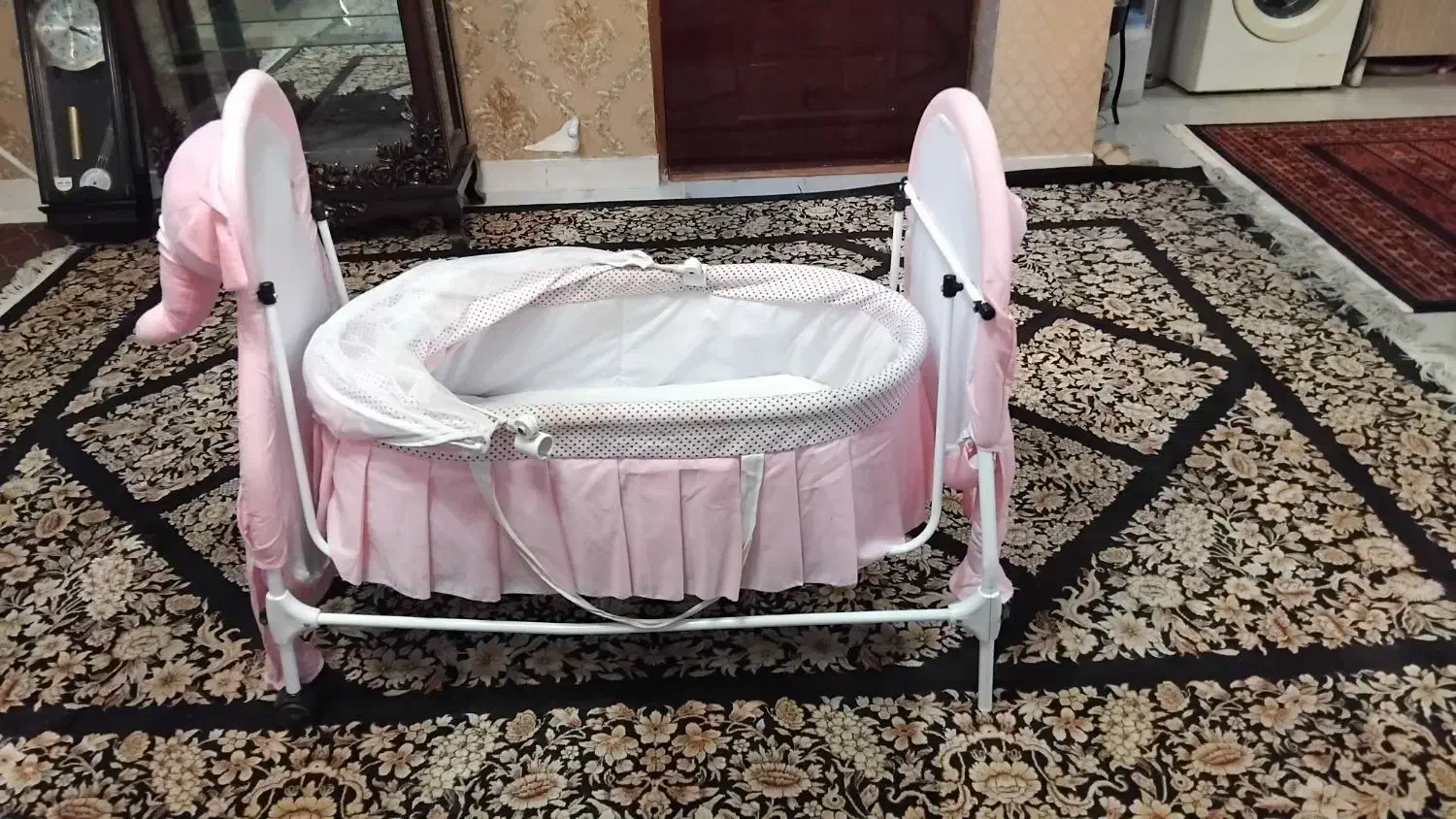 گهواره کودک|تخت و سرویس خواب|لاهیجان, گلستان|دیوار