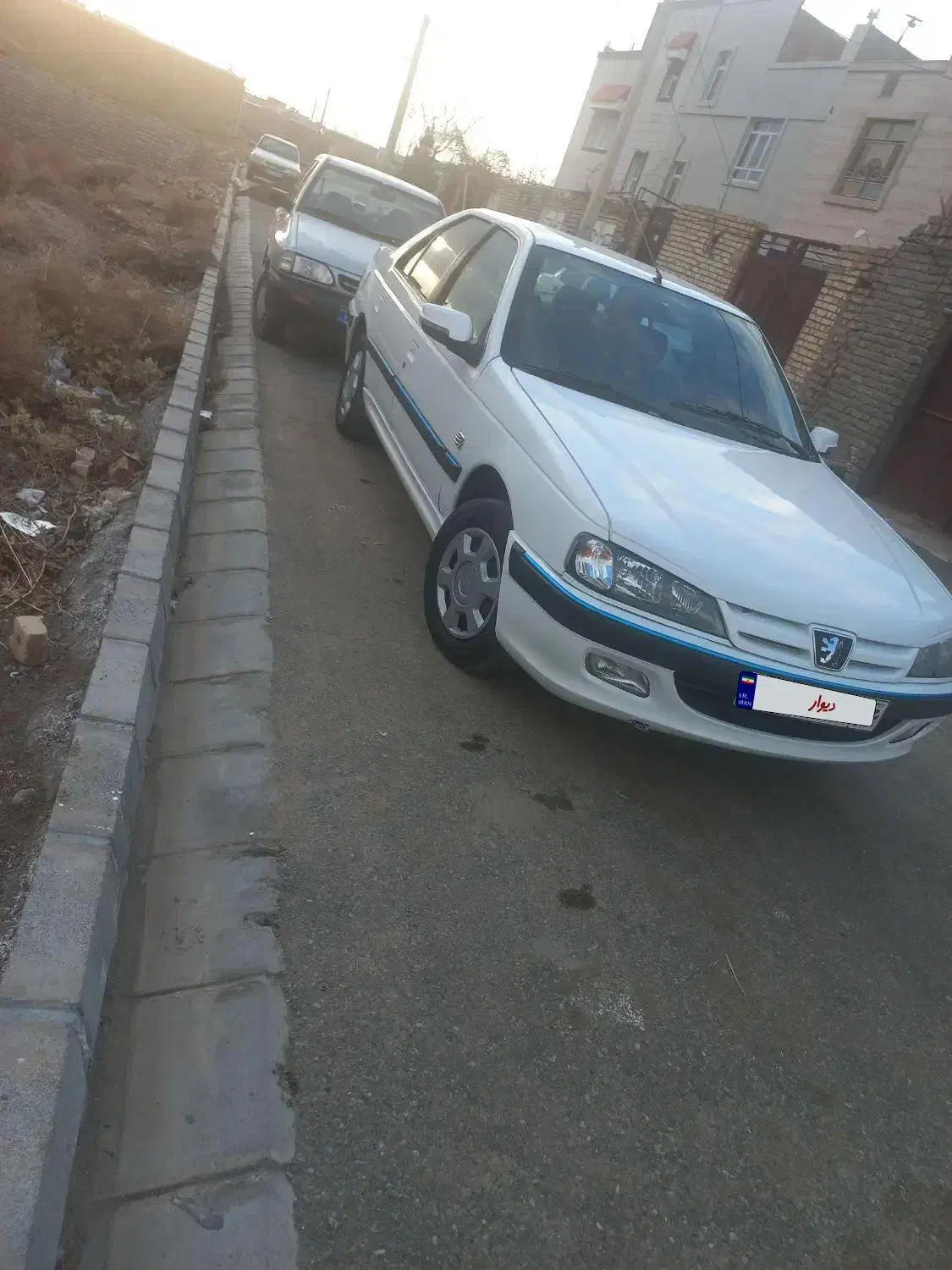 پارس مدل ۹۲ تو کرم|خودرو سواری و وانت|تربت‌حیدریه, ترمینال|دیوار