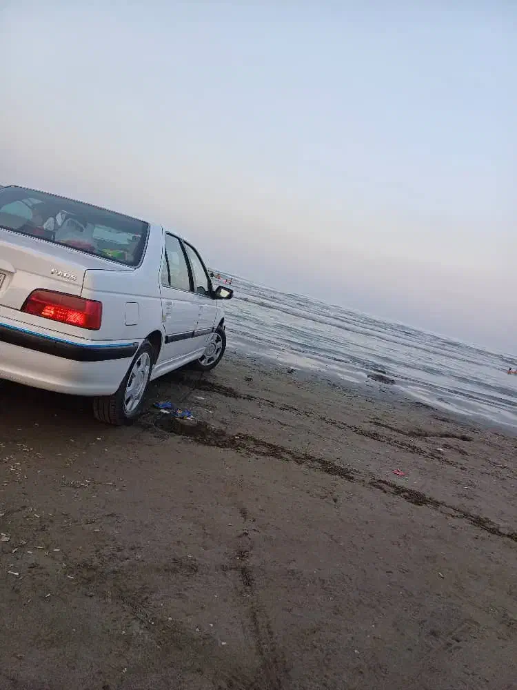 پارس|خودرو سواری و وانت|اصفهان, شهرک میلاد|دیوار