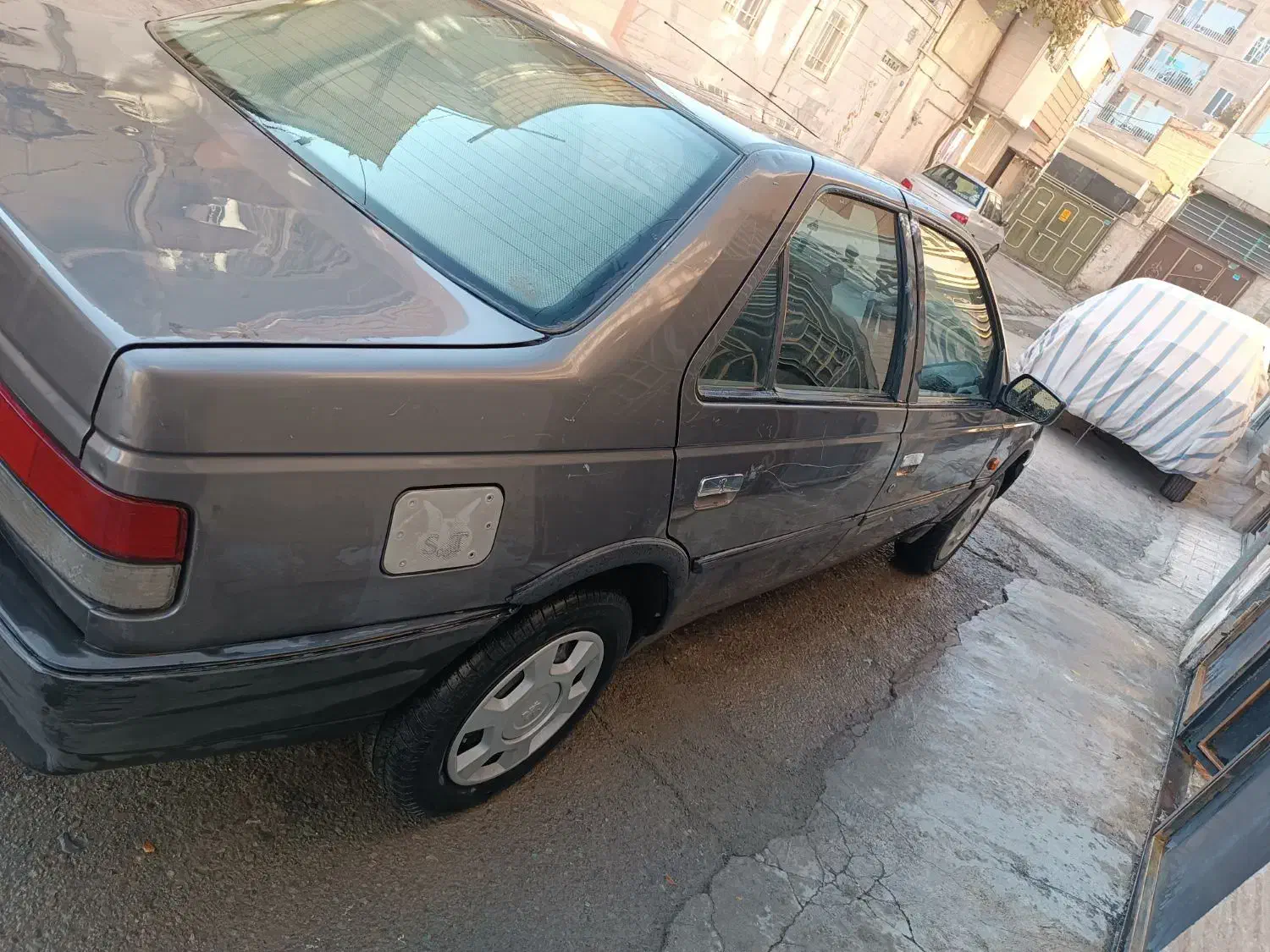 پژو روا۸۷دوگانه کارخانه|خودرو سواری و وانت|محمدشهر, محمدشهر|دیوار