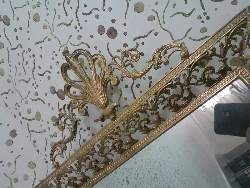 اینه|آینه|مشهد, طبرسی شمالی|دیوار