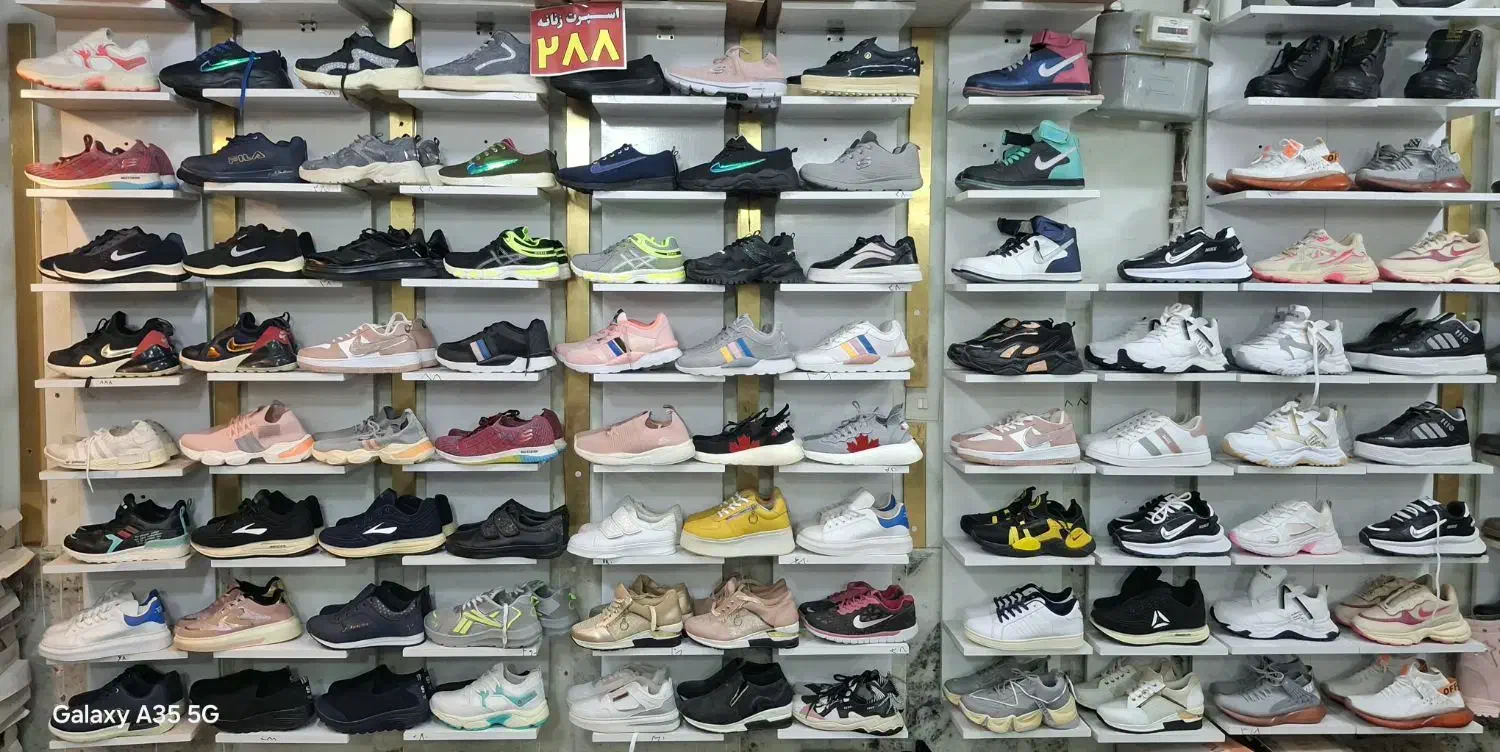 حراج سنگین تمامی کفش ها|کیف، کفش، کمربند|مشهد, گلبرگ شمالی|دیوار