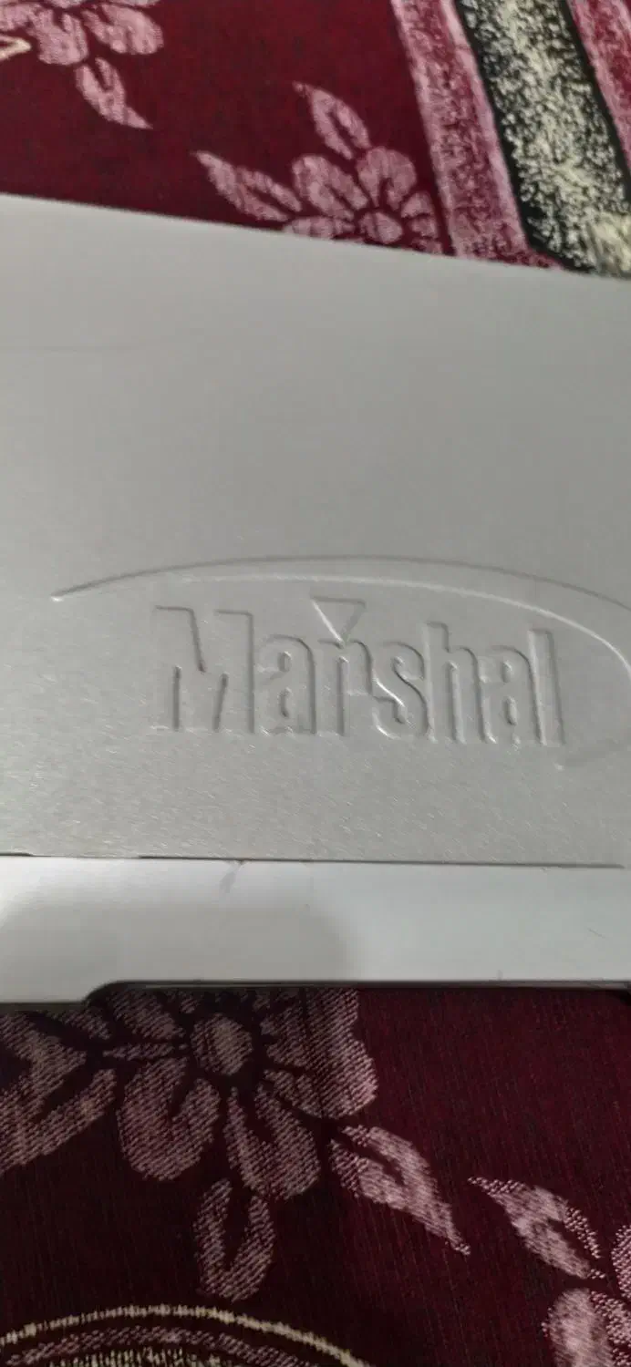 سیدی ودیویدی قدیمی. هر کی خواست در خدمتم|پخش‌کننده DVD و ویدیو|خرم‌آباد, |دیوار