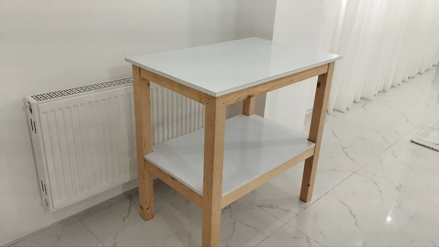 میز|میز تحریر و کامپیوتر|گرگان, |دیوار