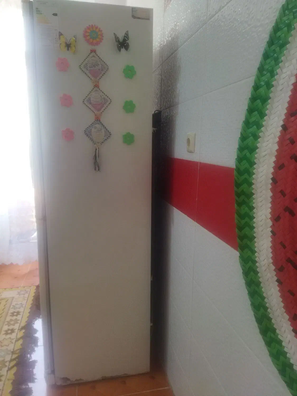 یک عدد یخچال فریزر سوزان و یک عدد گاز|یخچال و فریزر|رودسر, |دیوار