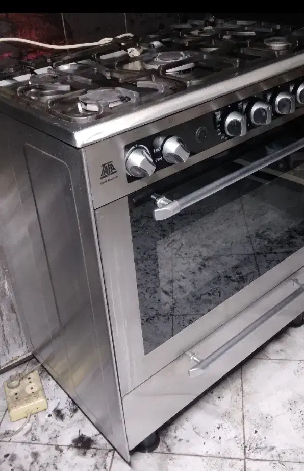 فرگاز پنج شعله مارک یونیک|اجاق گاز و لوازم برقی پختوپز|کرج, فاز ۴ مهرشهر|دیوار