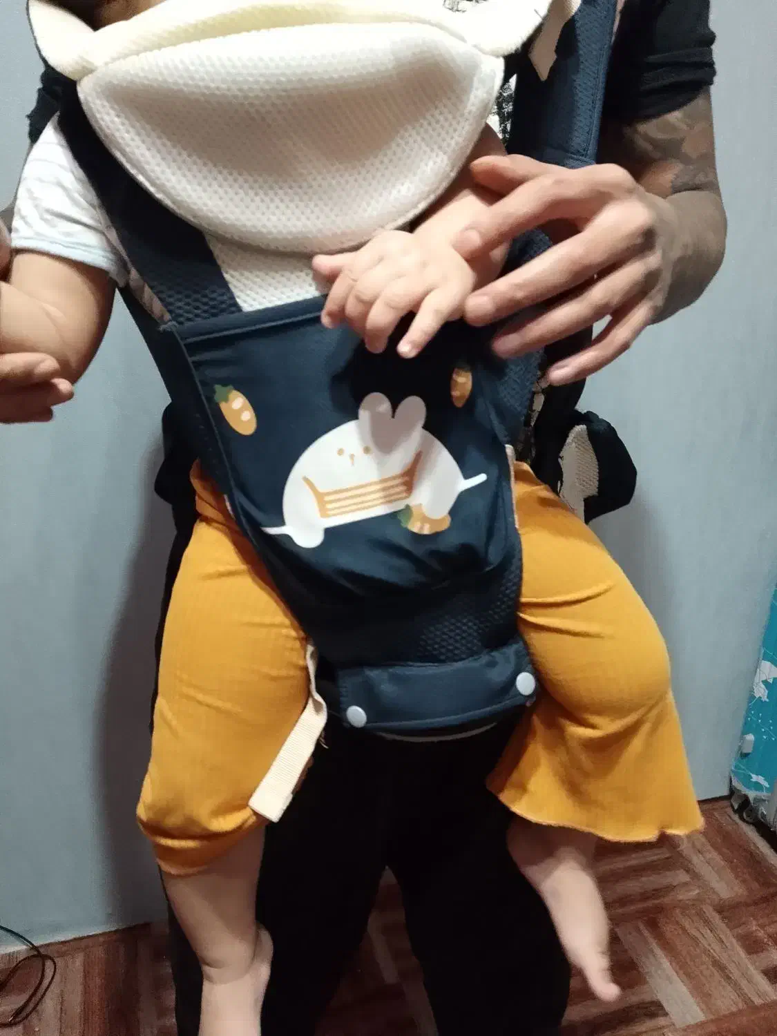 اغوشی بچه جنس خارجی|کالسکه و لوازم جانبی|کرج, حیدرآباد|دیوار