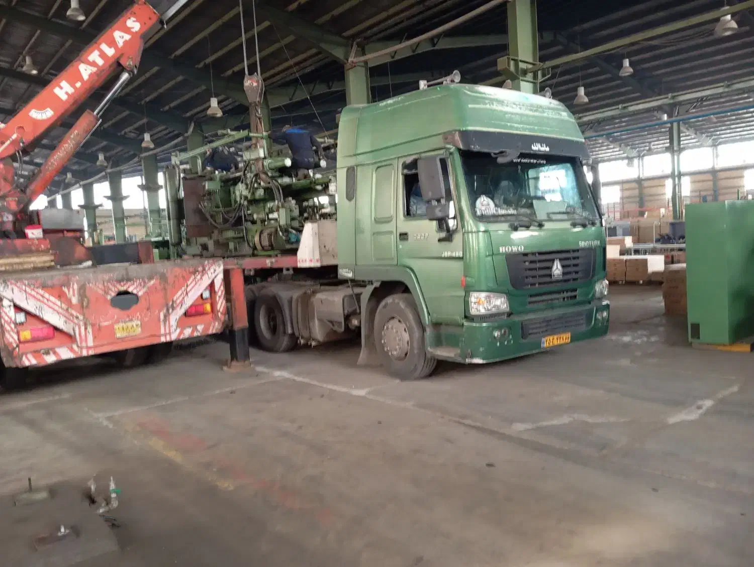 راننده تریلی هوو شهری|استخدام حمل و نقل|خاوران, |دیوار