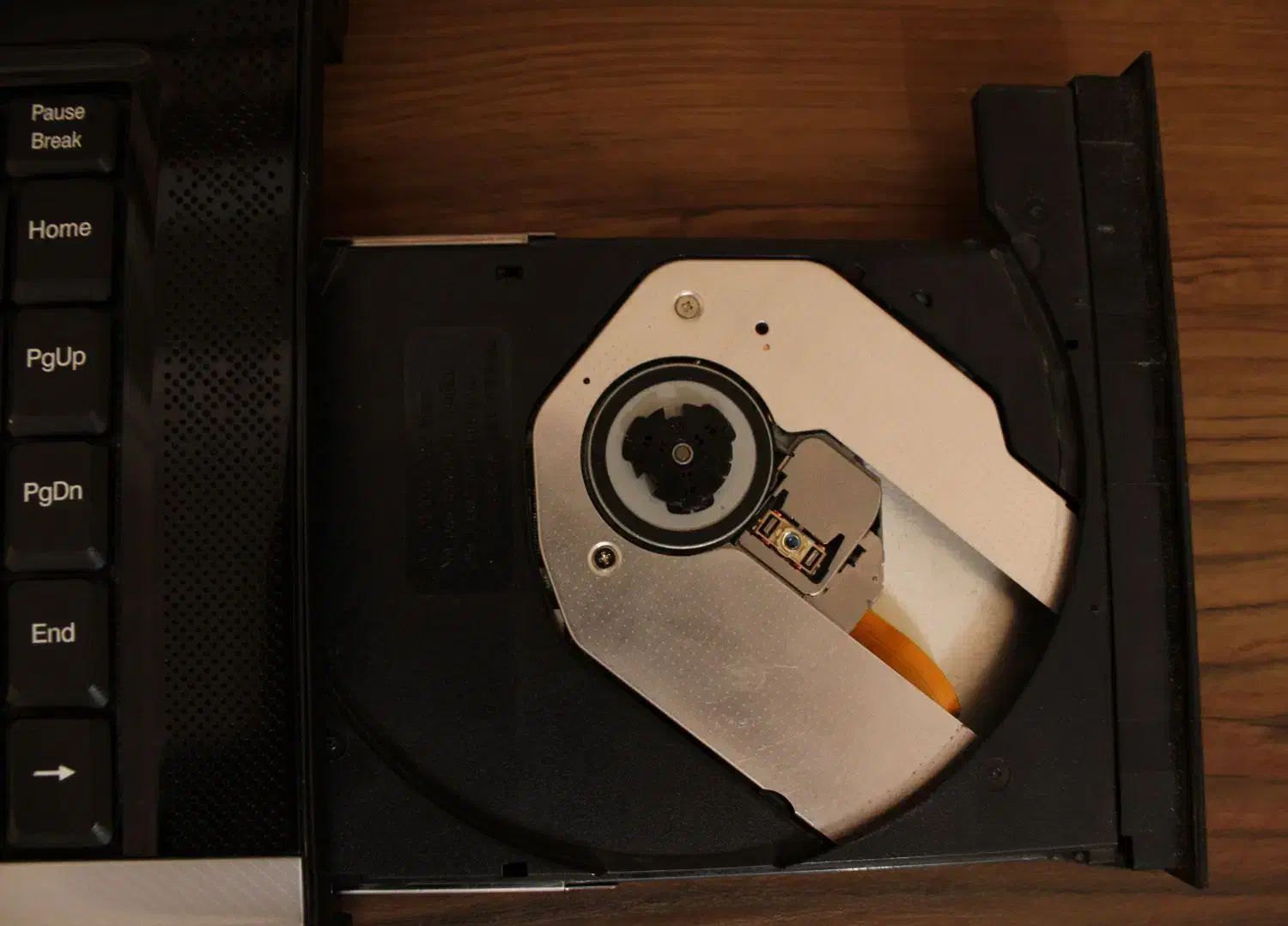 لپ تاپ تمیز ویندوز ۸|رایانه همراه|کرمان, |دیوار