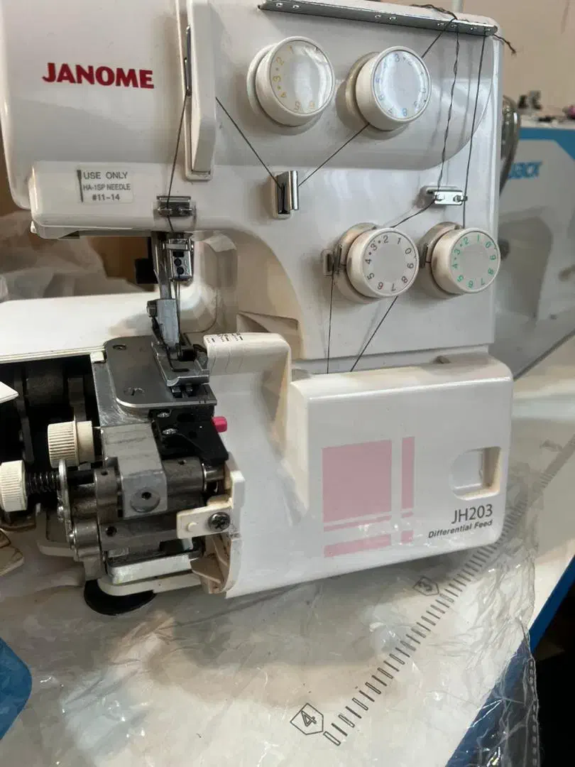 سردوز ژانومه|چرخ خیاطی و ریسندگی|رشت, منظریه|دیوار