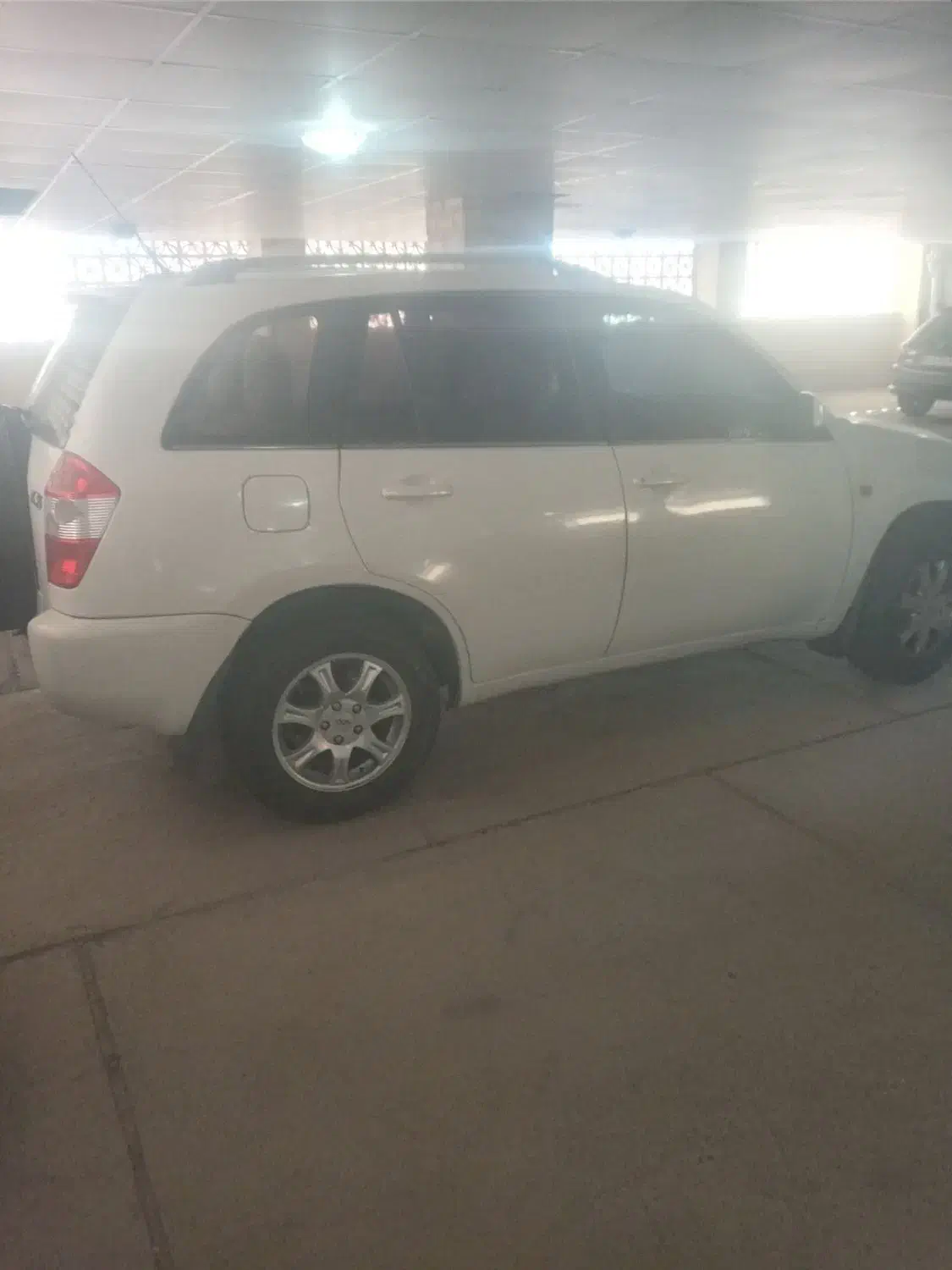 MVM x33 مدل ۹۳|خودرو سواری و وانت|پرند, فاز ۳|دیوار