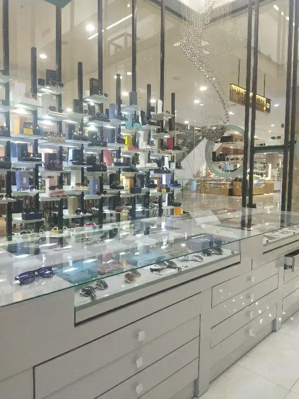 فروشنده|استخدام بازاریابی و فروش|مشهد, بالا خیابان|دیوار