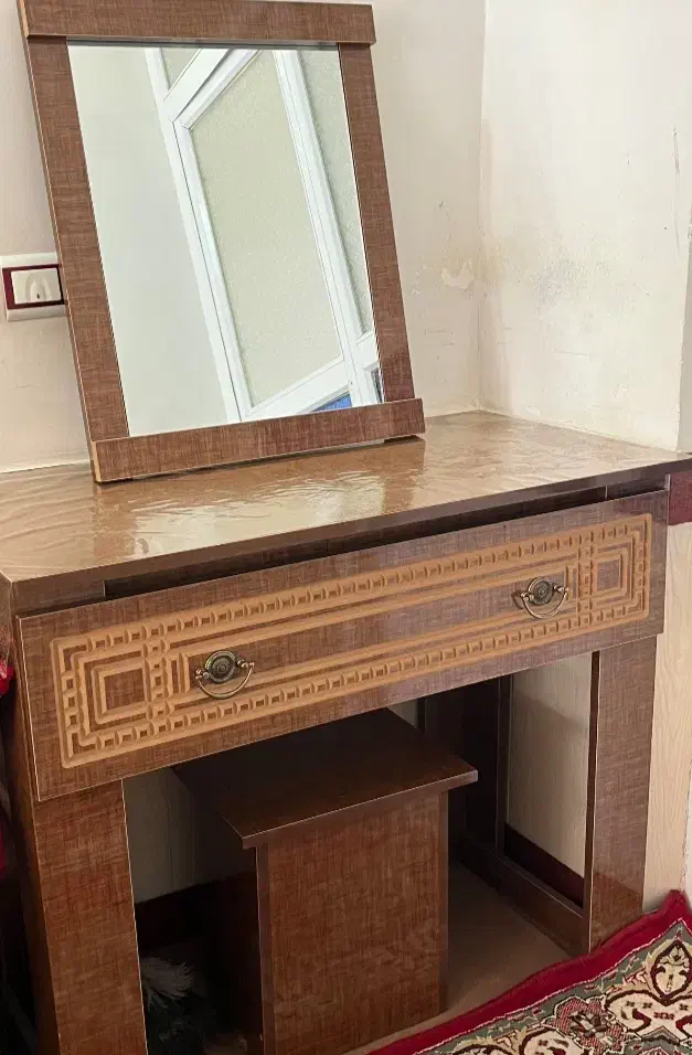 میز ارایش با آینه|جاکفشی، کمد، دراور|مرند, |دیوار