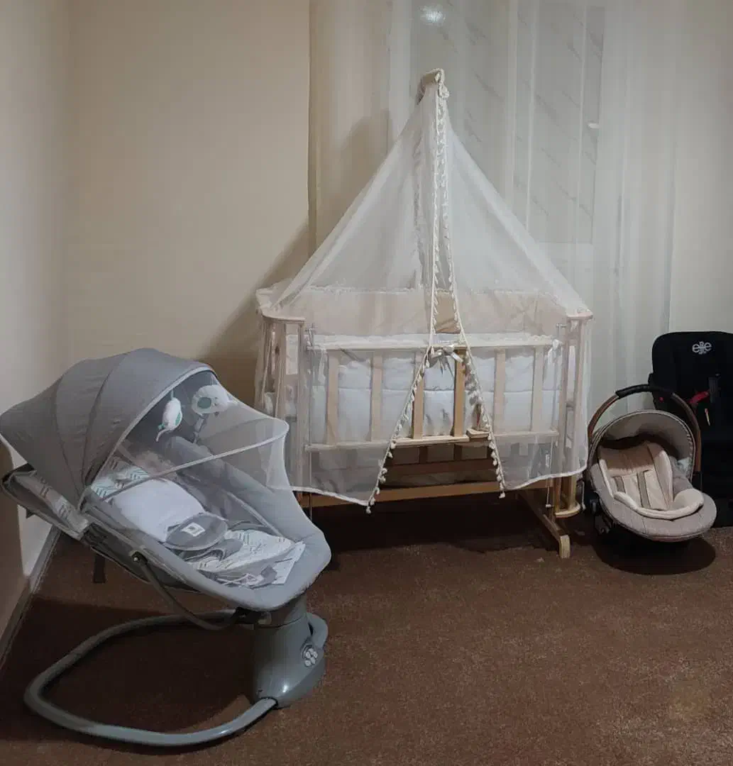 وسایل کودک|تخت و صندلی بچه|بندرعباس, |دیوار