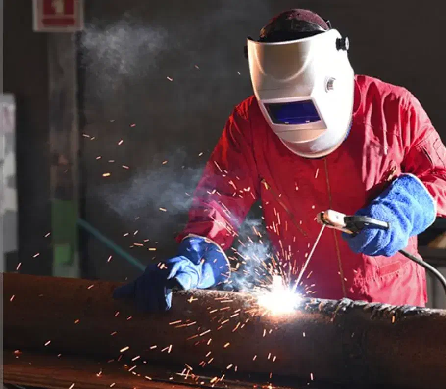 جوشکاری درب و پنجره و کارای سیاری انصاف|خدمات پیشه و مهارت|چابهار, |دیوار