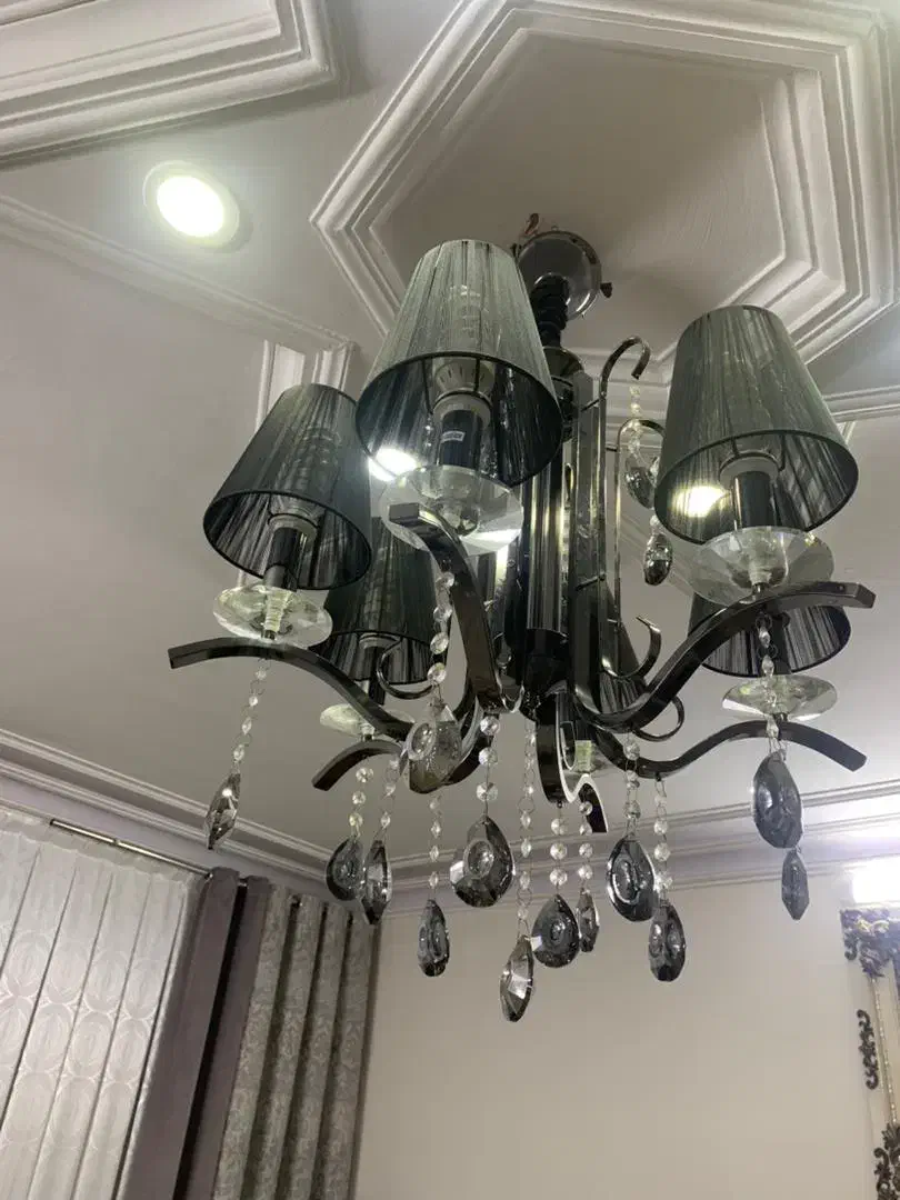 لوستر|لوستر و چراغ آویز|اندیشه, اندیشه فاز ۳|دیوار