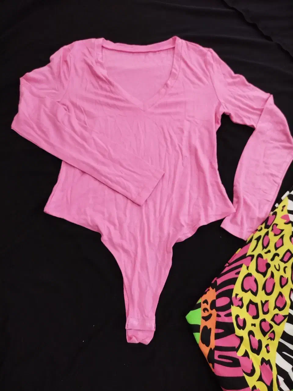 لباس خارجی و ارزان به قیمت عمده ۲۰۰هزار تومان|لباس|خرمآباد, |دیوار