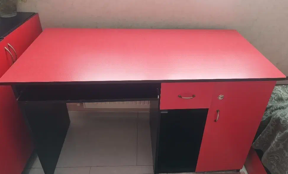 میز کامپیوتر و تحریر|میز تحریر و کامپیوتر|تهران, خواجه نصیر طوسی|دیوار