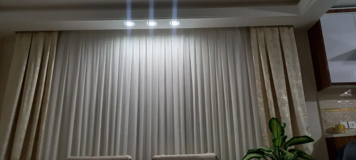 پرده  پلیسه|پرده، رانر، رومیزی|قیدار, |دیوار