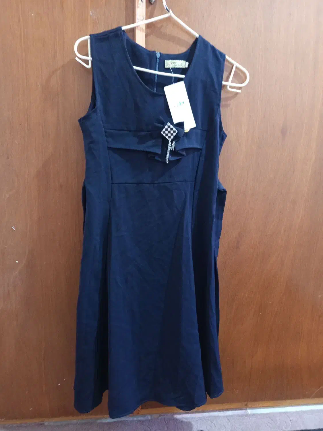 پیراهن مجلسی|لباس|لنگرود, |دیوار