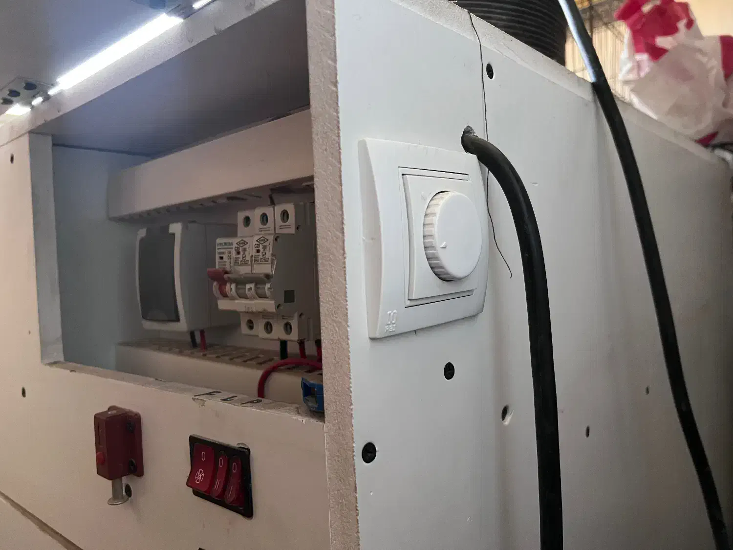 سایلنت باکس ماینر|قطعات و لوازم جانبی رایانه|اصفهان, آبشار|دیوار