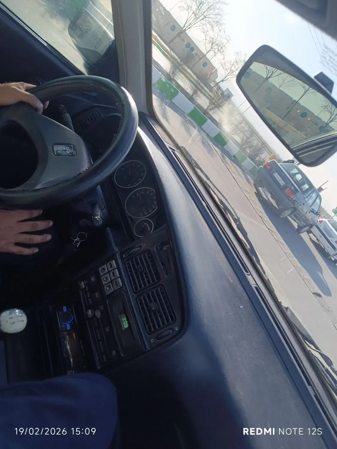 پژو405مدل84|خودرو سواری و وانت|مشهد, مهدی آباد|دیوار