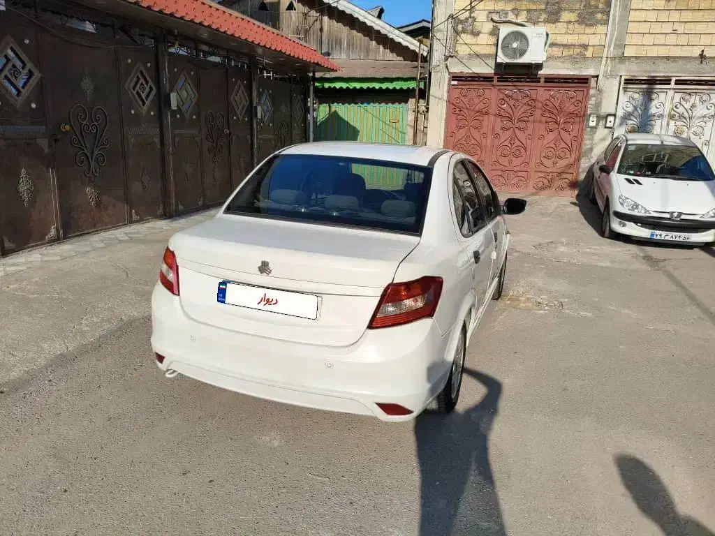 فروش ساینا|خودرو سواری و وانت|لنگرود, |دیوار